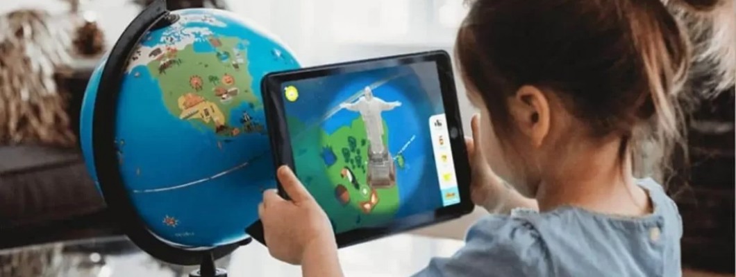 The Use of Augmented Reality Technology in Helping to Teach English to Children